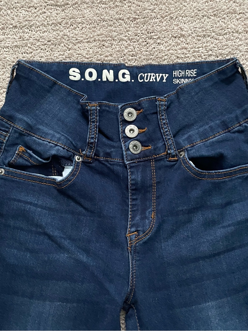 Jeans - Picture 2 of 6